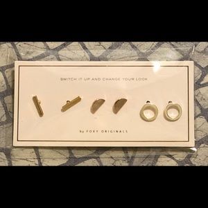 *2/$25 Foxy Originals Multi stud earring set NWT